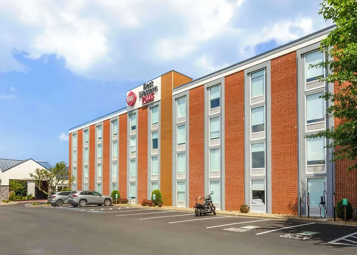 Best Western Plus Beckley Inn
